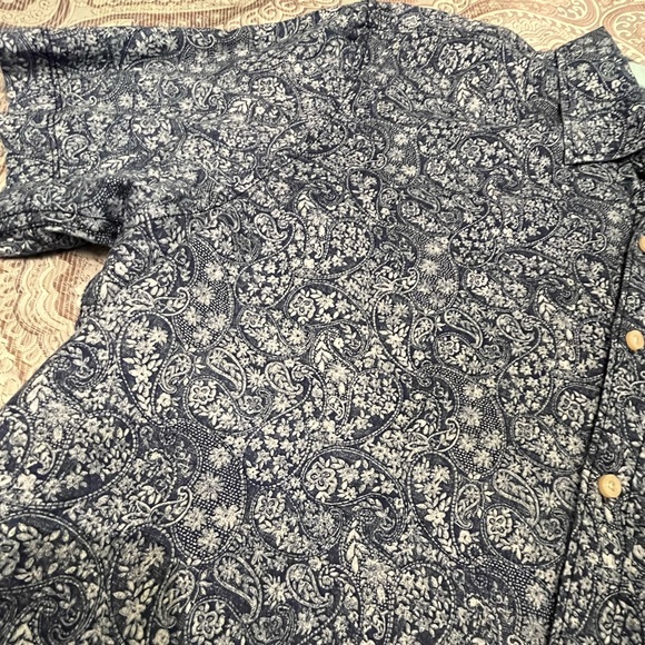 Tommy Bahama Jeans Island Modern Fit Shirt - Picture 4 of 8